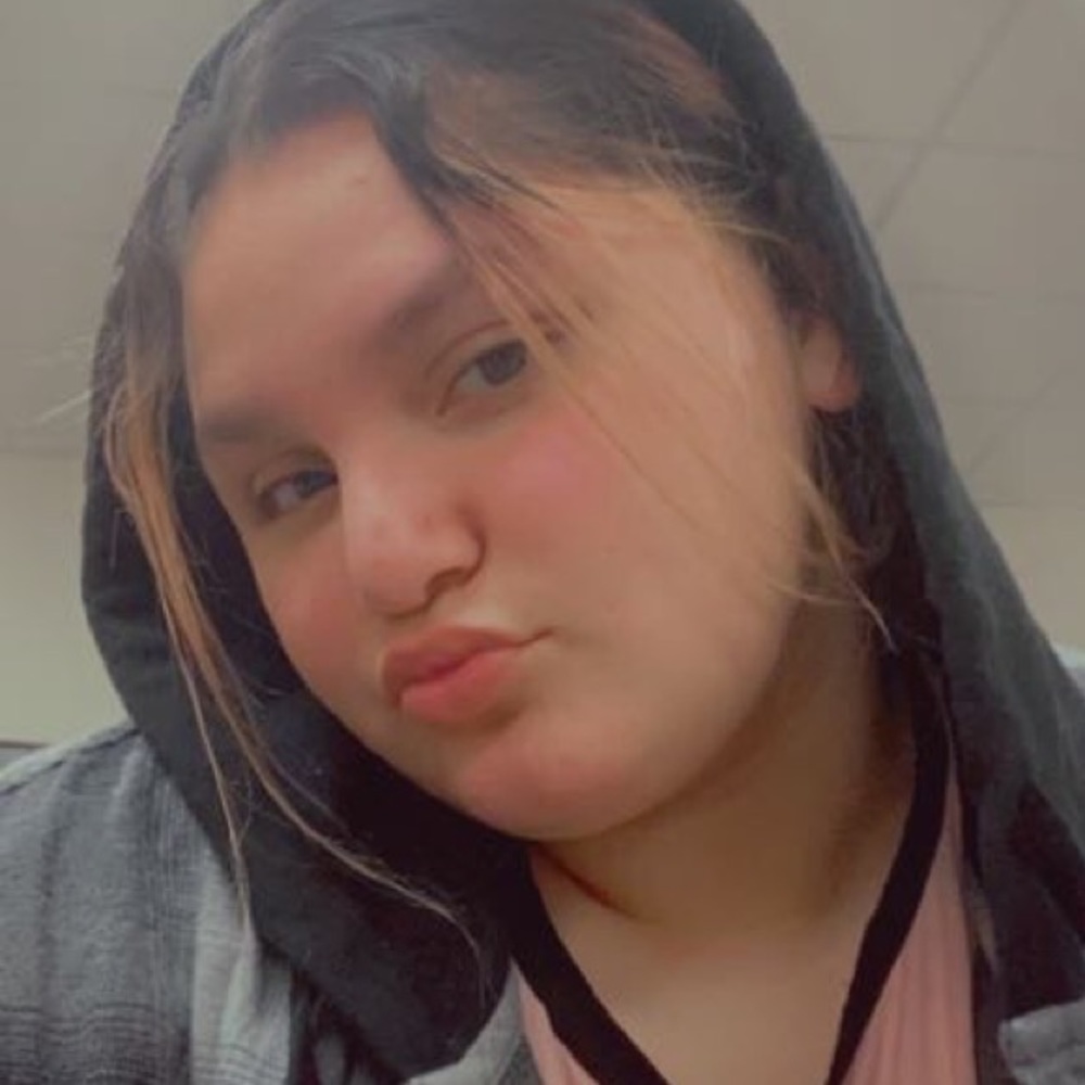 Meet your Posher, Gabriella